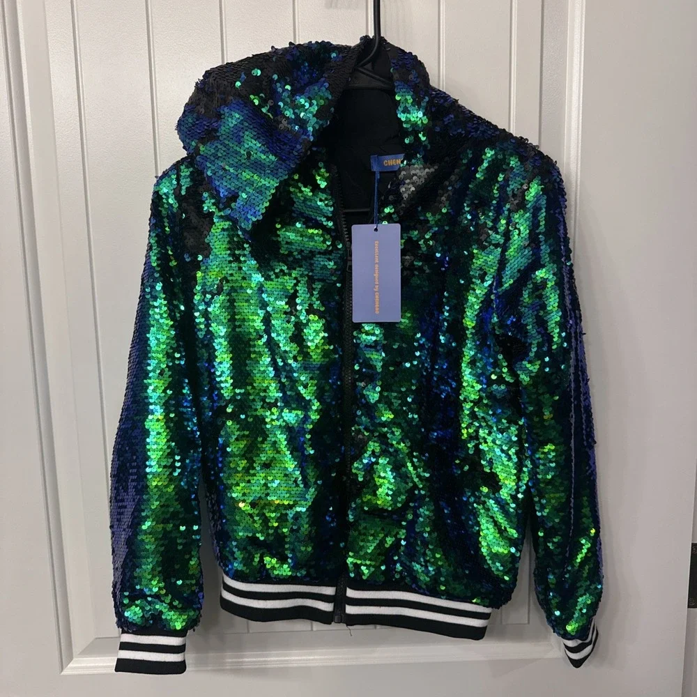 Girls Sequin Jacket Size Large Mermaid Green. Great For St.Patricks Day .